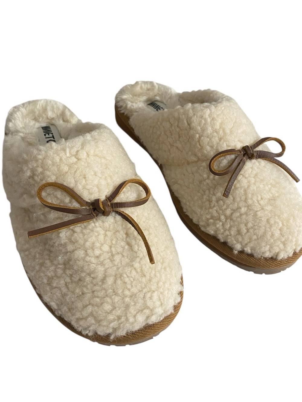 Minnetonka Flurry Scuff Slippers, Sz 8, Faux fur lined, Sherpa, Mules, like new